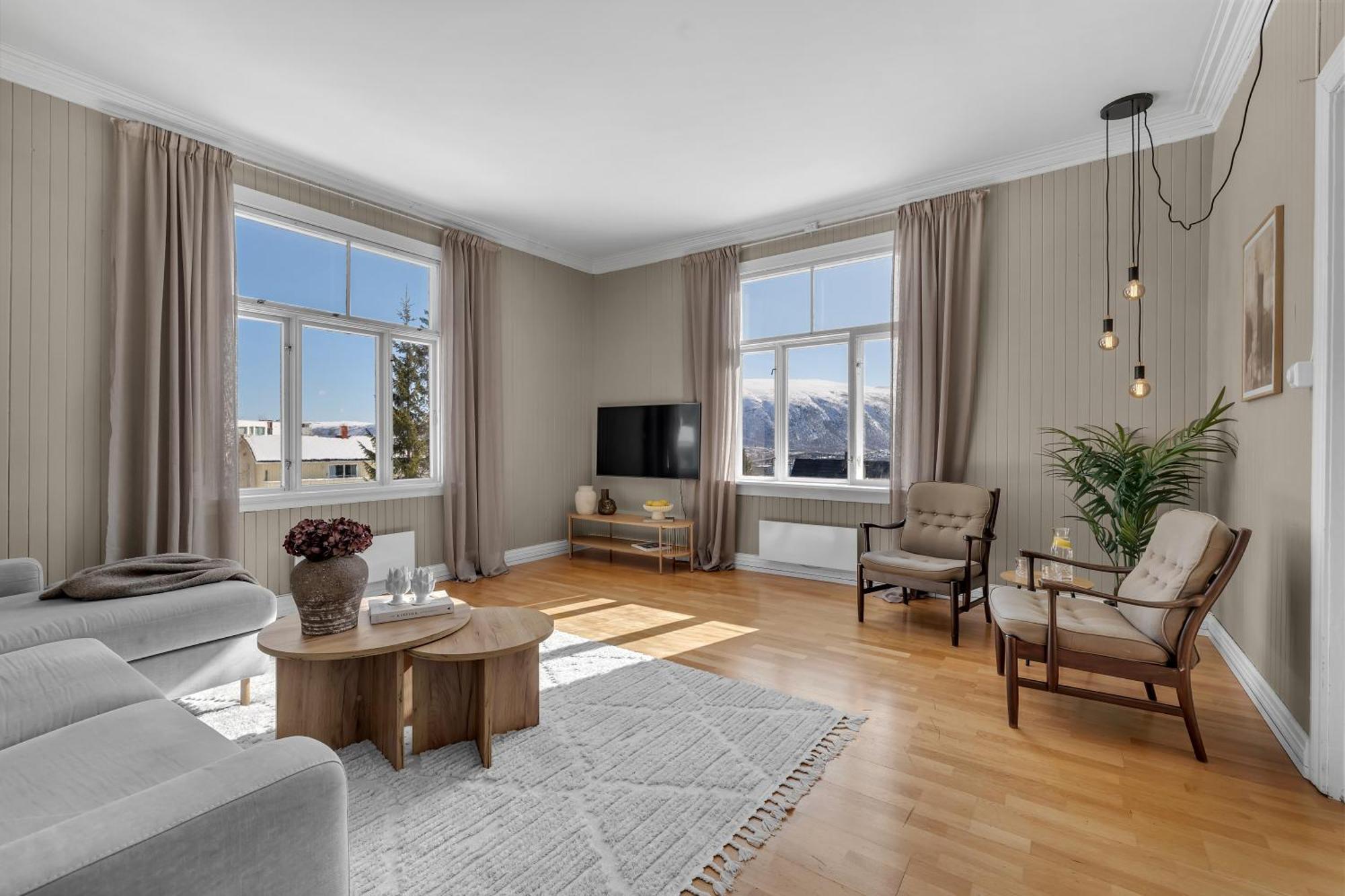Lovely City Center Apartment With Amazing Views And Free Parking! Tromsø Exteriér fotografie
