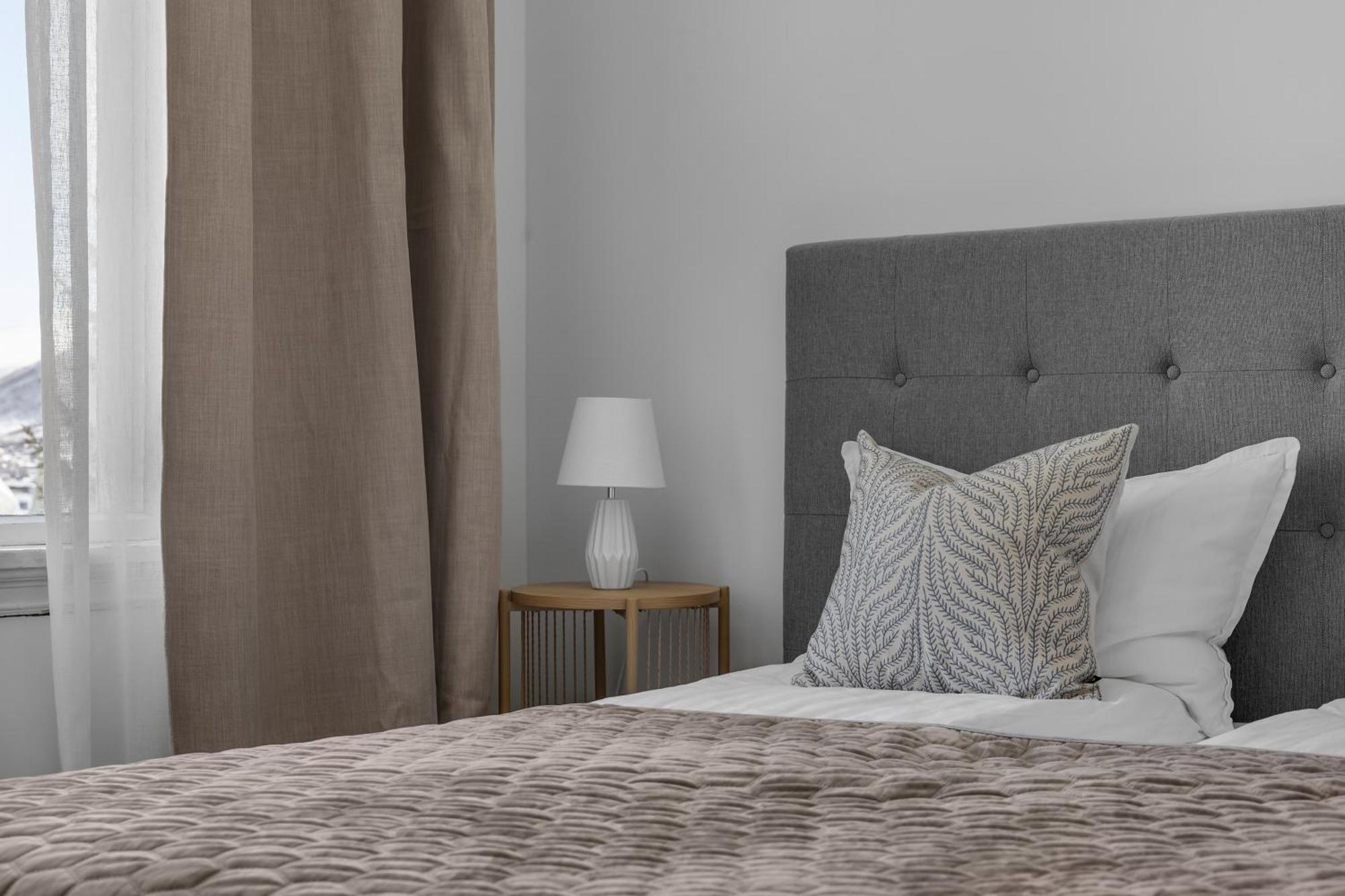 Lovely City Center Apartment With Amazing Views And Free Parking! Tromsø Exteriér fotografie